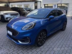 Azzurro / metallizzato Usata 2021 Ford Puma ST-Line SUV | 19.900 € (Buon prezzo)