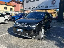 Nero Usata 2020 Land Rover Discovery Sport R-Dynamic SUV | 25.990 € (Buon prezzo)