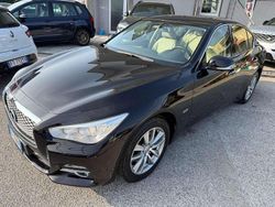 Nero Usata 2015 Infiniti Q50 Premium Executive Tre volumi | 12.900 €