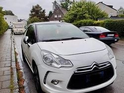 Bianco Usata 2011 Citroën DS3 Due volumi | 3800 € (Buon prezzo)