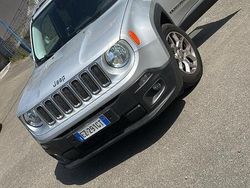 Grigio Usata 2015 Jeep Renegade SUV | 11.500 € (Buon prezzo)