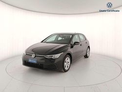 Nero Usata 2024 VW Golf VIII Life Tre volumi | 24.900 € (Buon prezzo)
