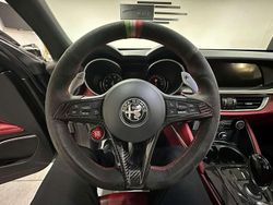 Usata 2018 Alfa Romeo Stelvio Super SUV | 27.900 €