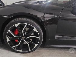 Nero Usata 2021 Porsche Taycan 4S Performance Package Tre volumi | 66.000 €