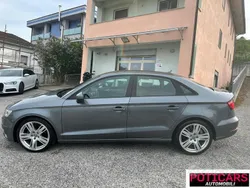 Grigio Usata 2016 Audi A3 Attraction Tre volumi | 10.490 € (Ottimo prezzo)