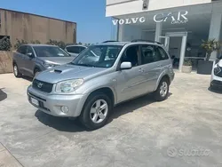 Grigio Usata 2005 Toyota RAV4 SUV | 7000 € (Molto cara)