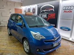 Usata 2011 Toyota Verso-S Monovolume | 5999 € (Buon prezzo)