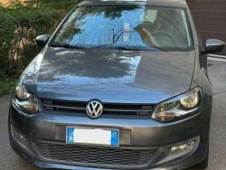 Grigio Usata 2009 VW Polo Comfortline Tre volumi | 4400 € (Ottimo prezzo)