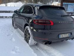 Nero Usata 2015 Porsche Macan SUV | 31.000 € (Molto cara)