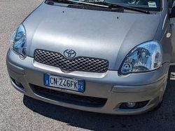Usata 2003 Toyota Yaris Verso Luna Monovolume | 3100 €
