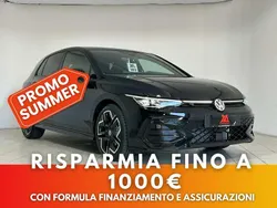 Nero Nuova 2025 VW Golf VIII R-line Plus Tre volumi | 37.499 € (Buon prezzo)