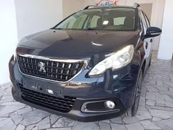 Grigio Usata 2017 Peugeot 2008 Active SUV | 7800 € (Ottimo prezzo)