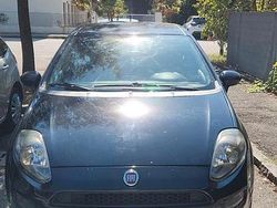 Blu Usata 2015 Fiat Punto Due volumi | 8000 € (Cara)
