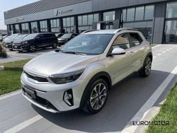 Grigio Usata 2022 Kia Stonic Style SUV | 16.300 € (Buon prezzo)