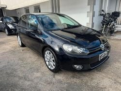 Nero Usata 2010 VW Golf VI Highline Tre volumi | 5900 € (Buon prezzo)