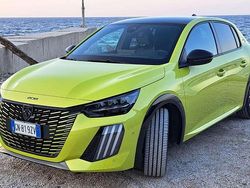 Giallo Usata 2024 Peugeot 208 GT Due volumi | 19.000 € (Molto cara)