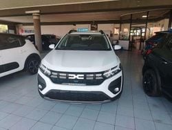 Bianco Nuova 2025 Dacia Sandero Expression Due volumi | 15.999 € (Ottimo prezzo)