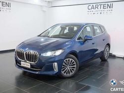 Phytonic blue metallizzato Usata 2023 BMW 218 Active Tourer Luxury Line Monovolume | 28.900 € (Buon prezzo)