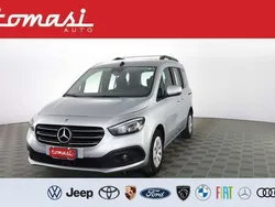 Argento helvin Usata 2023 Mercedes 180 Executive Tre volumi | 26.900 € (Buon prezzo)