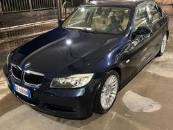 Usata 2007 BMW 320 Tre volumi | 5500 € (Buon prezzo)