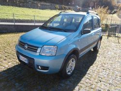 Blu Usata 2005 Fiat Panda 4x4 Climbing Due volumi | 4300 € (Buon prezzo)