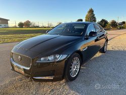 Nero Usata 2017 Jaguar XF Prestige Tre volumi | 5900 € (Super prezzo)
