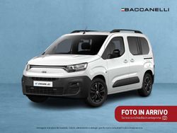 Grigio Usata 2024 Fiat e-Doblò Monovolume | 16.950 € (Buon prezzo)