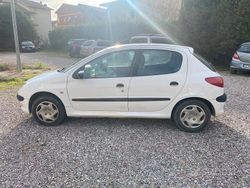 Bianco Usata 2001 Peugeot 206 Tre volumi | 1000 € (Super prezzo)