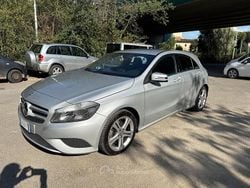 Grigio Usata 2014 Mercedes A180 Tre volumi | 10.500 € (Ottimo prezzo)