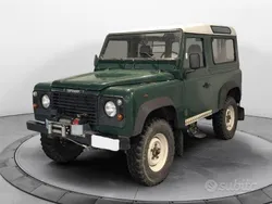 Verde Usata 2005 Land Rover Defender S SUV | 29.900 € (Molto cara)