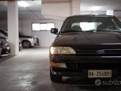 Nero Usata 1992 Ford Escort RS Due volumi | 8500 €