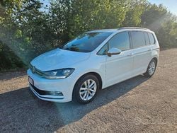 Bianco Usata 2016 VW Touran Monovolume | 14.500 € (Buon prezzo)
