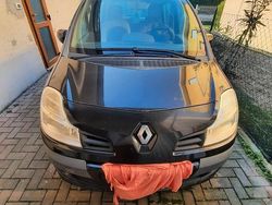 Nero Usata 2009 Renault Modus Monovolume | 4000 €