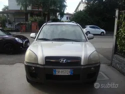 Argento Usata 2008 Hyundai Tucson Active SUV | 3000 € (Molto cara)