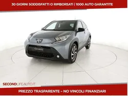 Nero Nuova 2025 Toyota Aygo Lounge Due volumi | 17.950 €