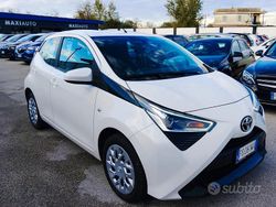 Bianco Usata 2018 Toyota Aygo Due volumi | 9700 € (Buon prezzo)