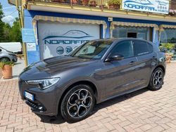 Grigio scuro Usata 2023 Alfa Romeo Stelvio Veloce SUV | 40.000 € (Molto cara)