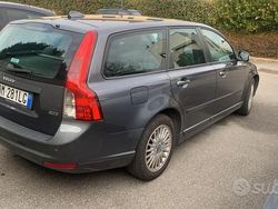 Grigio Usata 2007 Volvo V50 Momentum Station wagon | 3500 € (Cara)