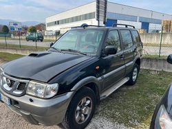 Verde Usata 1993 Nissan Terrano SUV | 2300 €