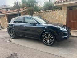Usata 2018 Porsche Cayenne S SUV | 49.000 €