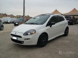 Bianco Usata 2013 Fiat Grande Punto Lounge Due volumi | 1500 € (Super prezzo)