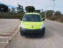 Verde Usata 2012 Renault Kangoo Monovolume | 4200 € (Ottimo prezzo)