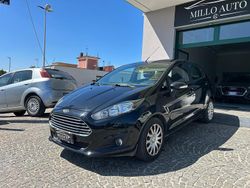 Nero Usata 2014 Ford Fiesta Business Edition Tre volumi | 4999 € (Ottimo prezzo)