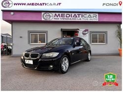 Nero Usata 2009 BMW 318 Tre volumi | 3990 € (Buon prezzo)