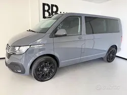 Grigio Usata 2022 VW Caravelle Trendline Monovolume | 40.900 € (Buon prezzo)