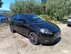 Usata 2007 Fiat Grande Punto Due volumi | 2699 € (Buon prezzo)