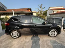 Usata 2012 Ford C-MAX Monovolume | 6000 € (Buon prezzo)