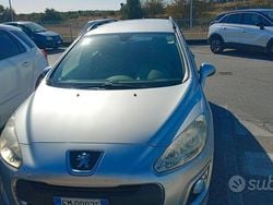 Grigio Usata 2012 Peugeot 308 Station wagon | 3700 € (Buon prezzo)