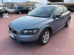 Grigio Usata 2009 Volvo C30 Due volumi | 3980 € (Buon prezzo)