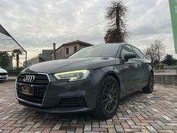 Grigio Usata 2020 Audi A3 Business Tre volumi | 18.990 € (Buon prezzo)
